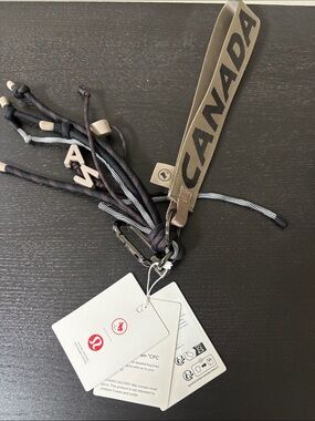 lululemon athletica CANADA Wrist Keychain - Beige and Black